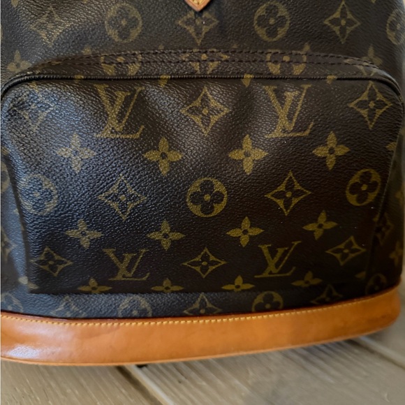 Authentic Louis Vuitton Montsouris GM Backpack - Picture 12 of 17